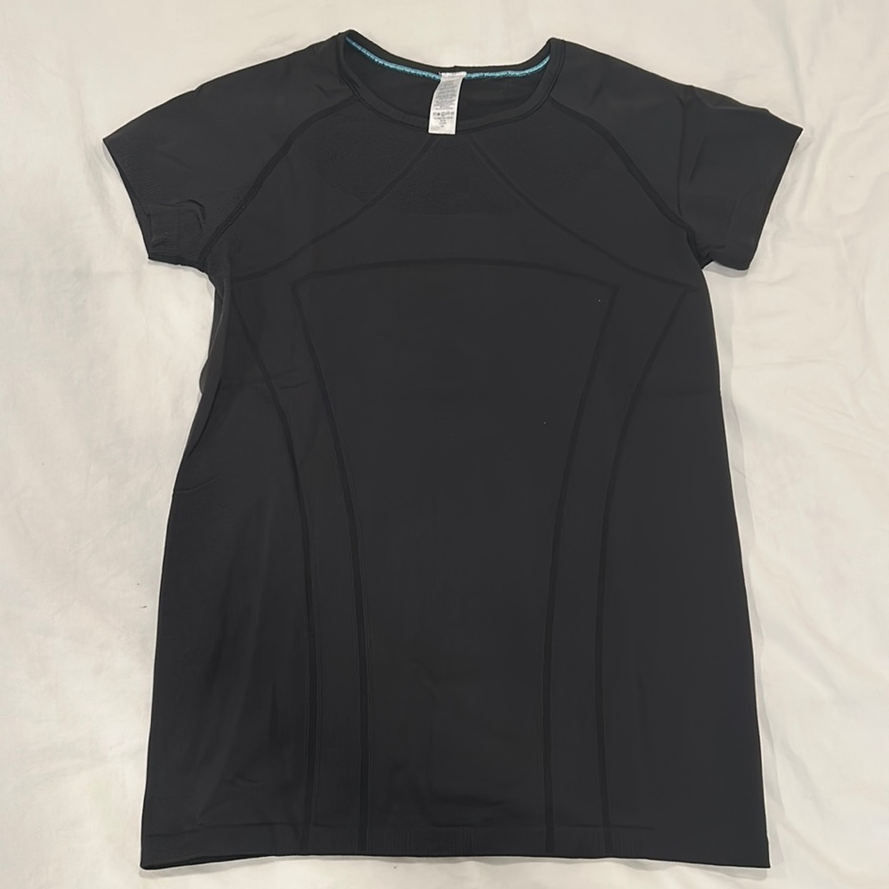 Ivivva girls dri fit t shirt size 14